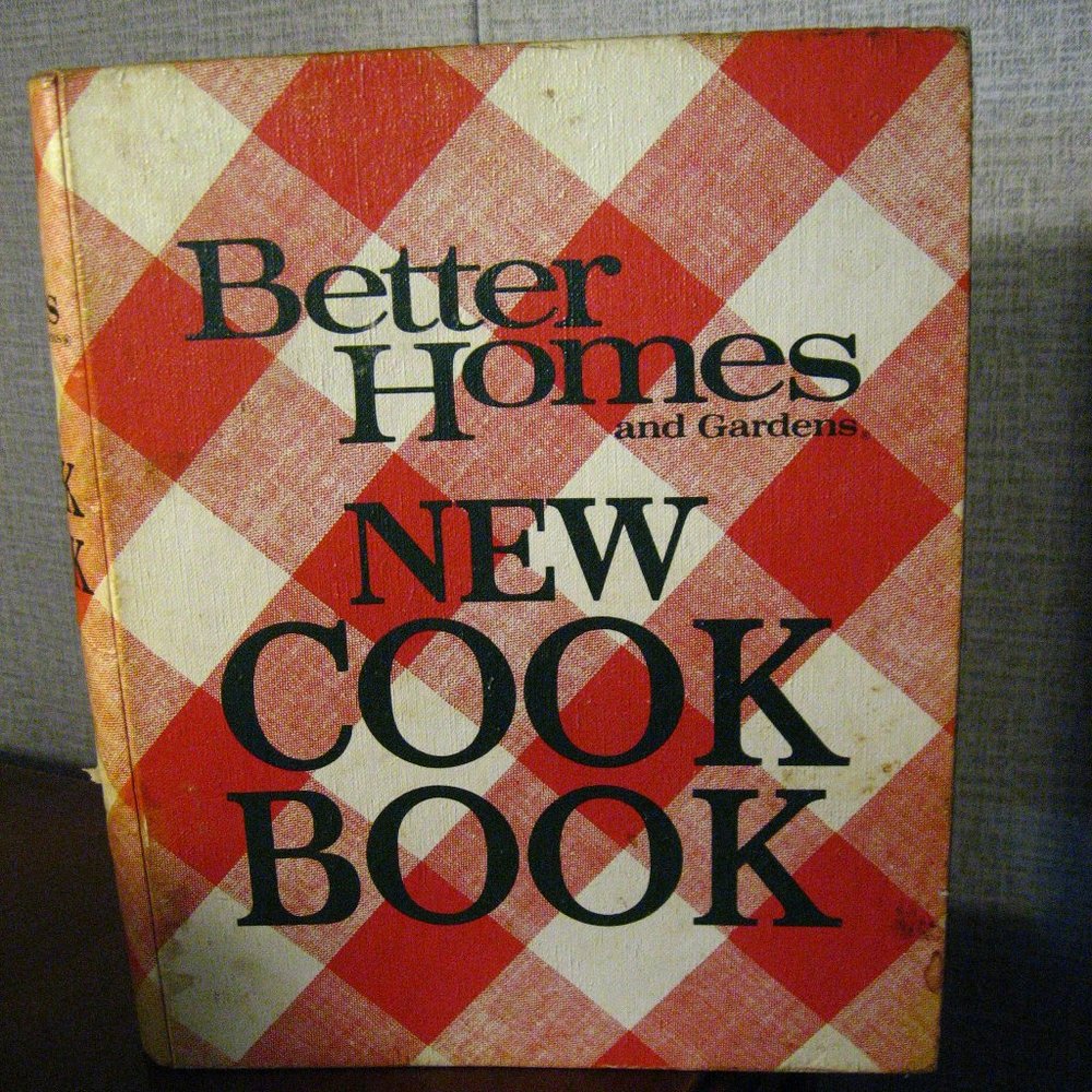 Better Homes & Gardens New Cook Book 1976